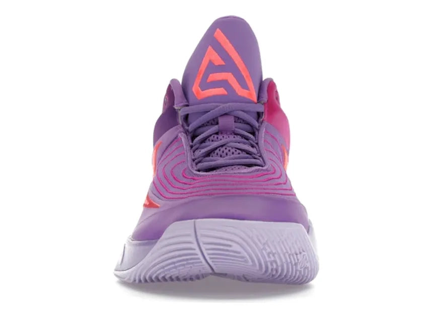 Nike Giannis Immortality 4 Noir Framboise