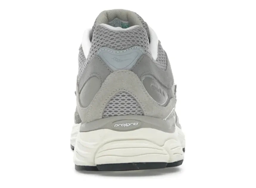 Saucony ProGrid Omni 9 Premium Gris