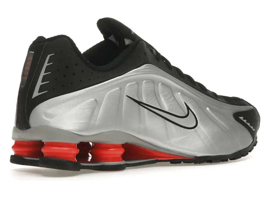 Nike Shox R4 Black Metallic Silver (2025)