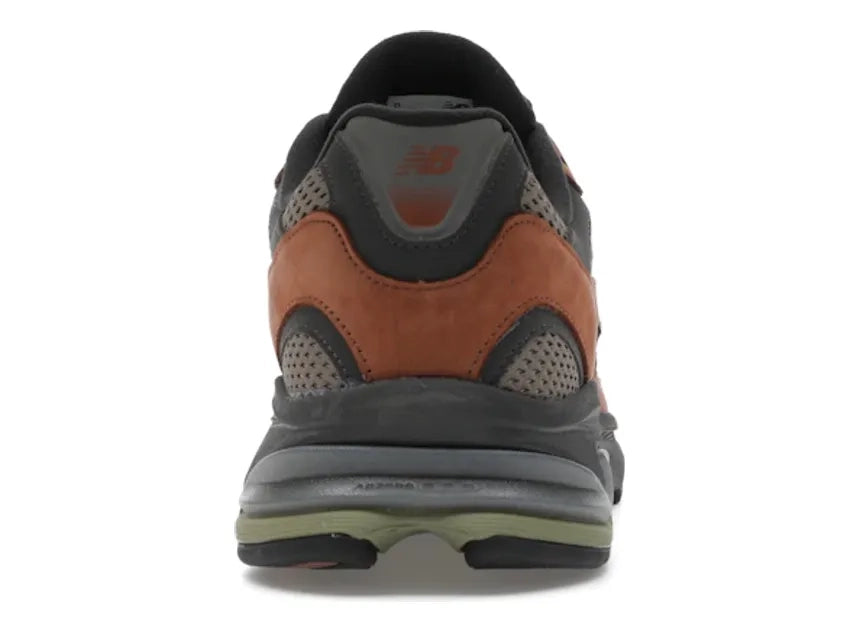 New Balance 2010 Brown