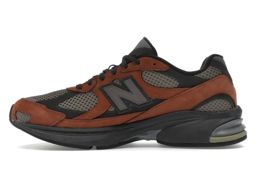 New Balance 2010 Brown