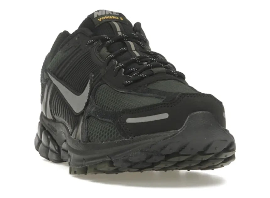Nike Zoom Vomero 5 Black Sequoia