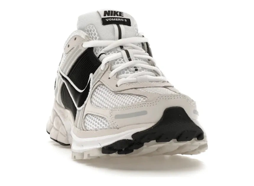 Nike Zoom Vomero 5 White Black