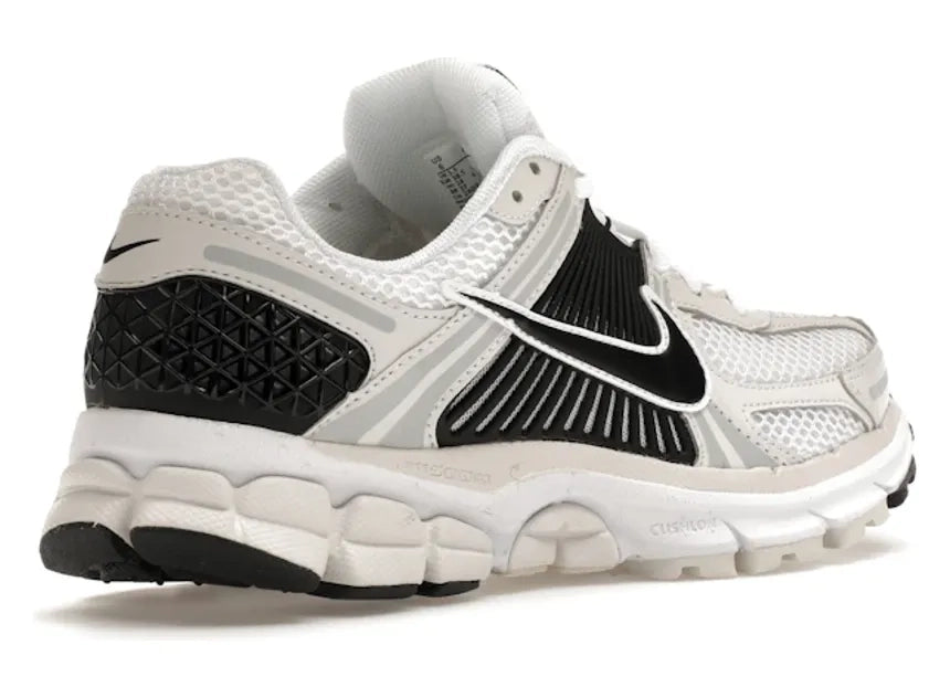 Nike Zoom Vomero 5 White Black