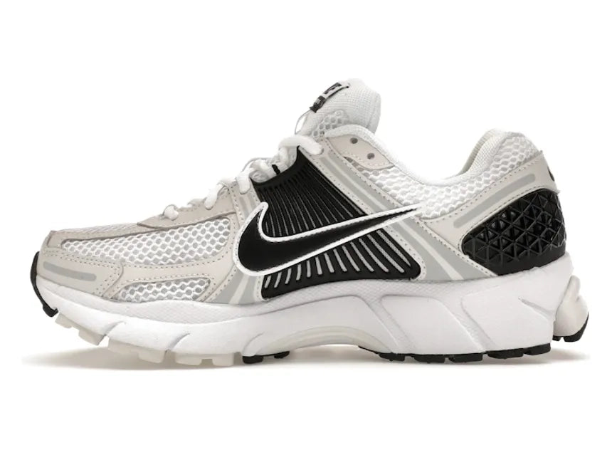 Nike Zoom Vomero 5 White Black