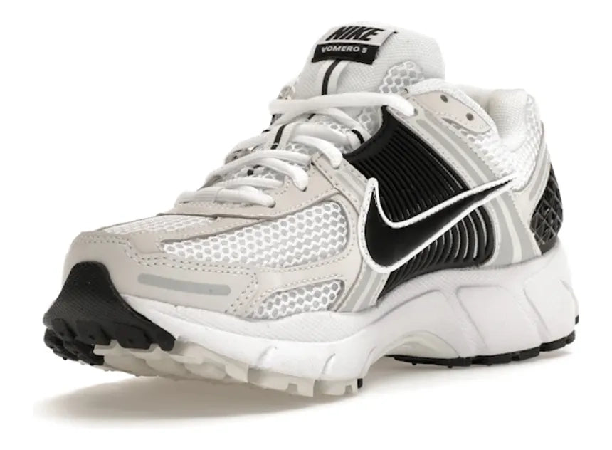 Nike Zoom Vomero 5 White Black