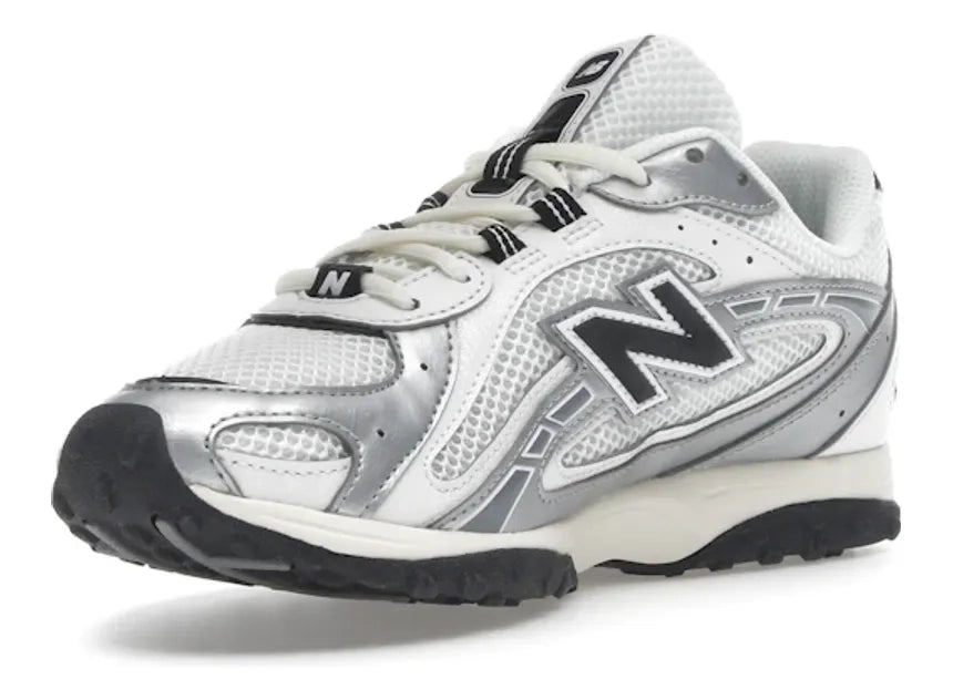 New Balance 204L Silver Metallic Black
